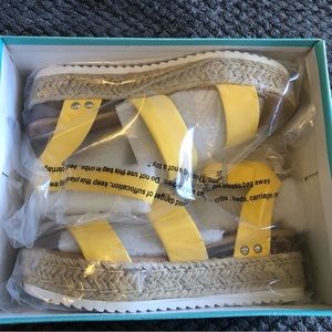 Women’s Soda Brand Espadrille Platform Sandal